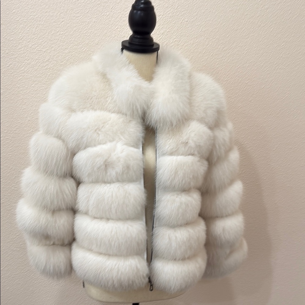 Local European White Teddy Jacket genuine Fox fur